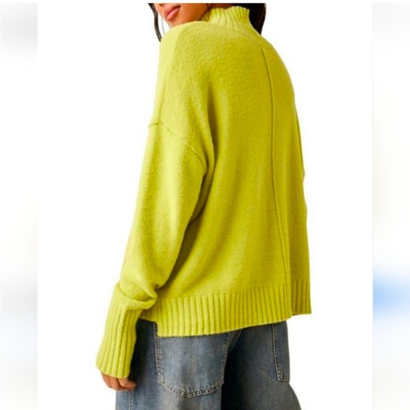 NWT Free People Vancouver Mock Neck Sweater - Picture 2 of 3